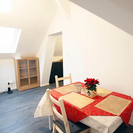 Moderne Nach Sanierung Apartment